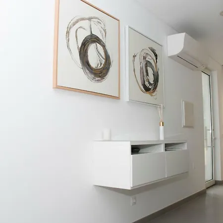 Slow House D'arco 4*